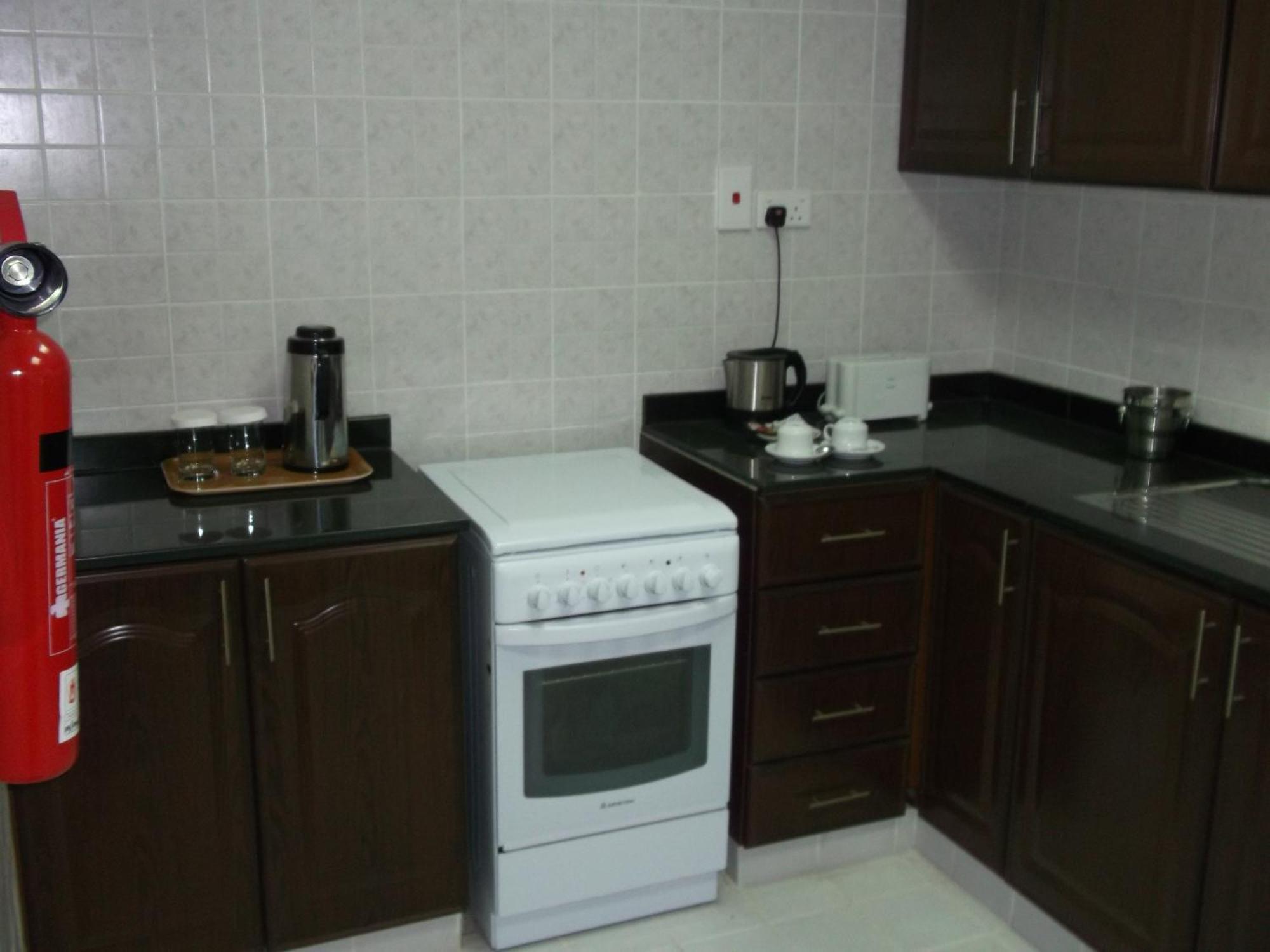 Reem Hotel Apartments Al Khuwayrīyah Zewnętrze zdjęcie